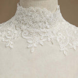 Women's Wrap Shrugs Shawls Tulle Wedding Party Appliques Flower Lace Wedding Capelets with Buttons - dressblee