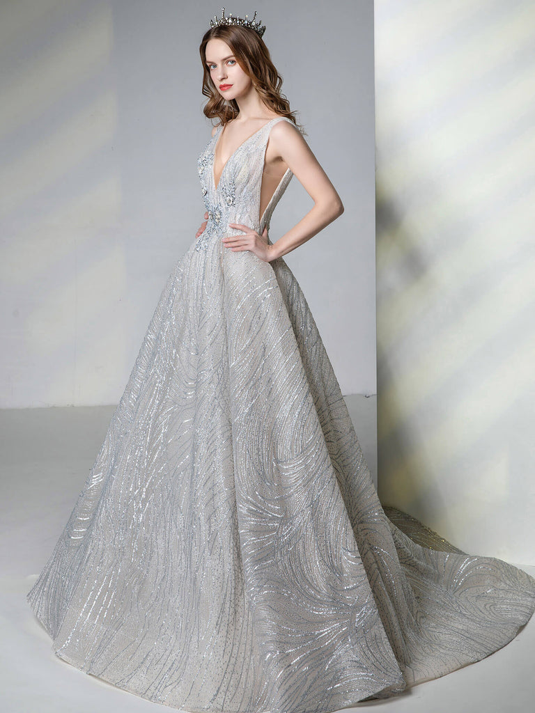 A-line Light Grey Gown of Embroidered Matches the Low V-back - dressblee